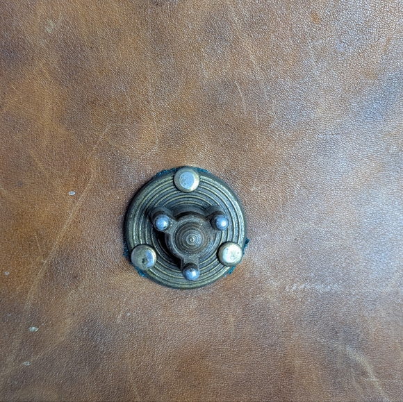 Vintage Rustic Hand Tooled Leather Shoulder Bag Tan Color Medieval Style Boho - Picture 6 of 15